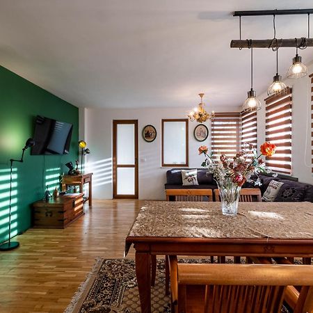 Roman Thermae 2Bdrm Sunny Apartment Варна Екстериор снимка