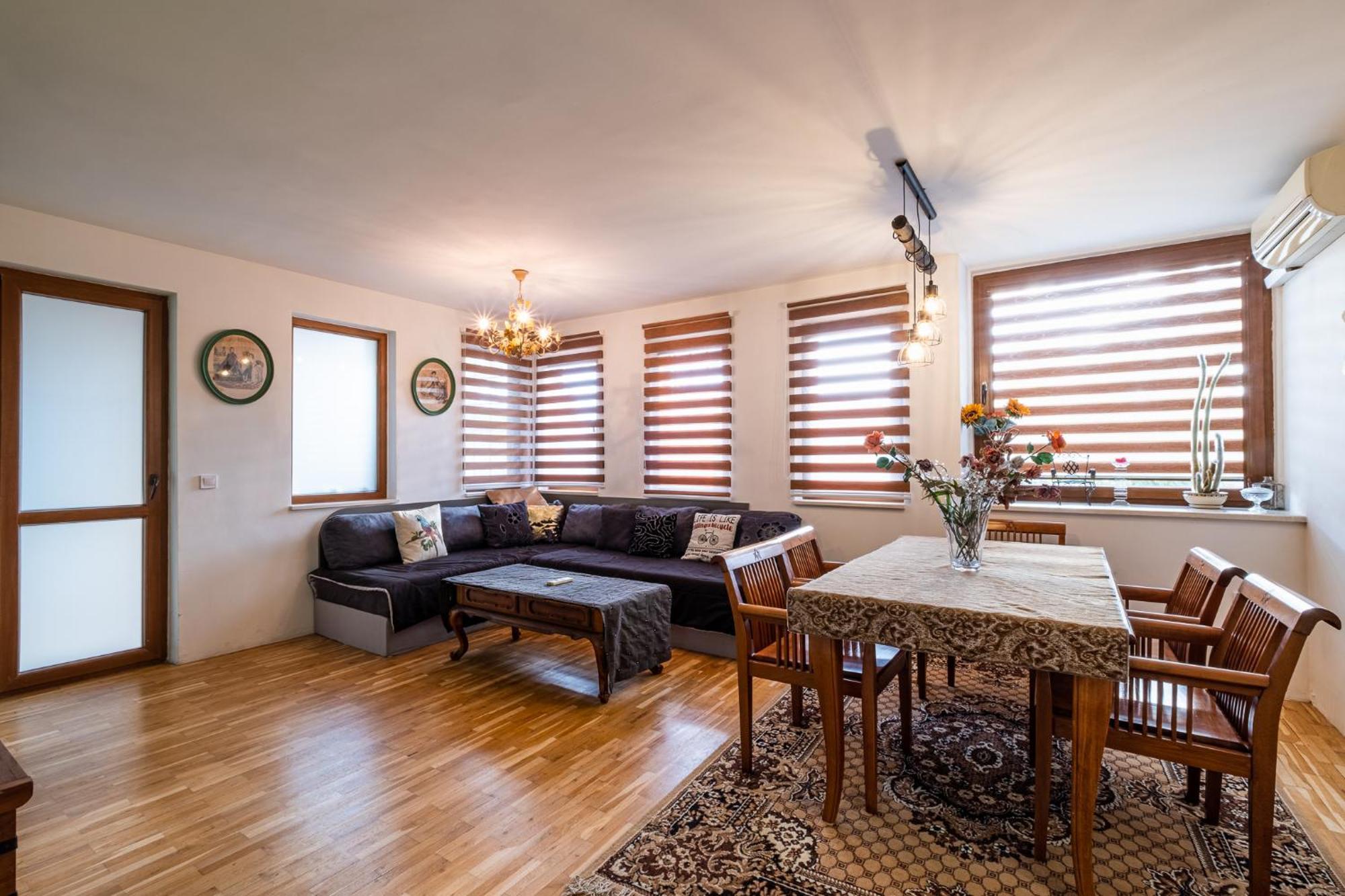 Roman Thermae 2Bdrm Sunny Apartment Варна Екстериор снимка